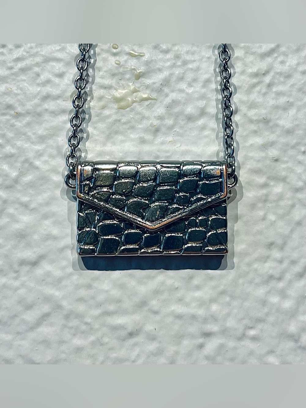 Silver Tone Croc-Embossed Mini-Bag Pendant Necklace